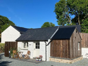 The Dairy, A Cosy conversion nr Little Haven